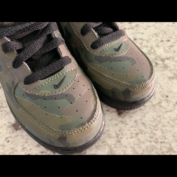 Authentic Nike Air Force One Low Reflective Camo 874380-201 Sneakers Shoes 10c - Picture 3 of 6